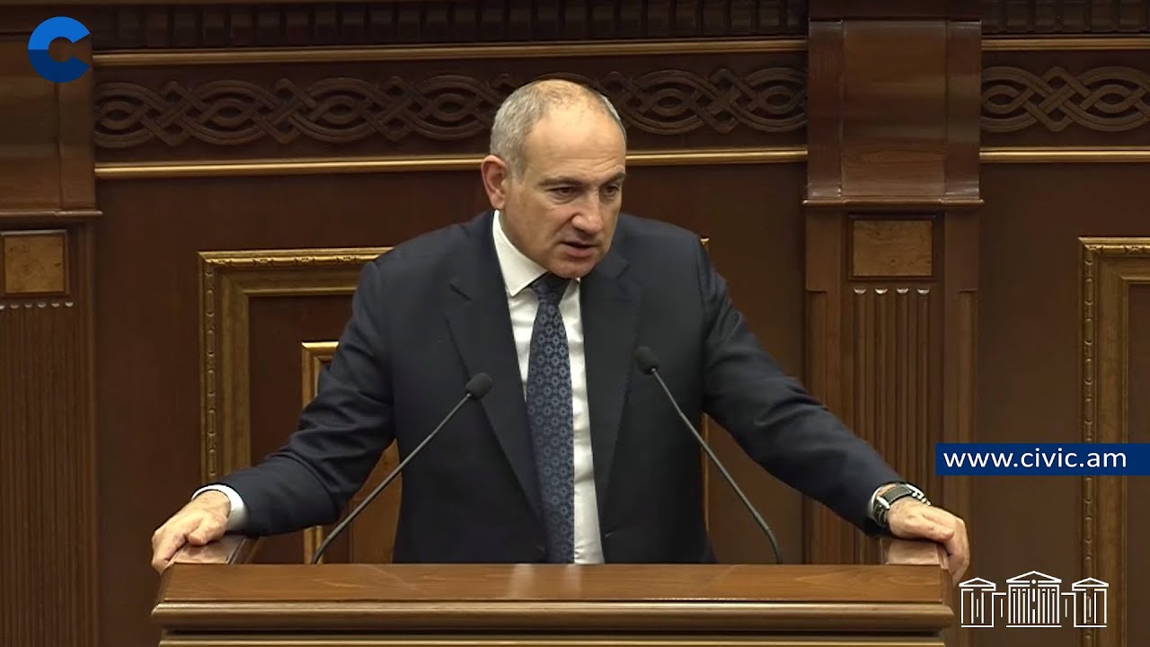 Ինքնահռչակ օջախատերն իրեն ոչ միայն վարչապետ է համարում, այլ նաև կաթողիկոս։